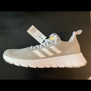 Adidas ASWEEGO women’s running shoe